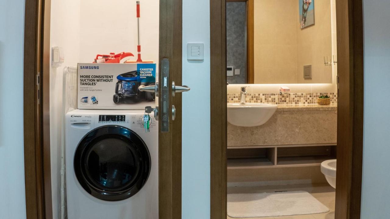 Brand New Blue Saphire 1Br Apt Yas Island Apartamento
